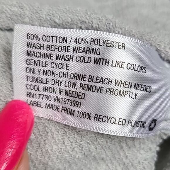 Colsie Gray Cropped Lightweight Sweatshirt Top Pullover Raw Hem Sweater Shirt - Picture 6 of 6